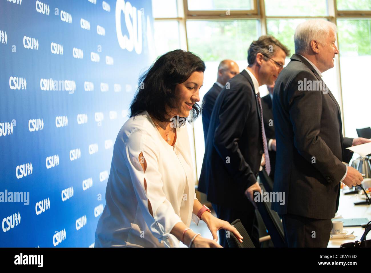 Il ministro di stato di digitalizzazione Dorothee Baer. L'Unione sociale cristiana (CSU) ha tenuto una riunione del consiglio di amministrazione a Monaco di Baviera, in Germania, il 18 giugno 2018, dove hanno discusso del dibattito con la cancelliera tedesca Angela Merkel e la sua Unione democratica cristiana sulla crisi dei rifugiati e la migrazione. (Foto di Alexander Pohl/NurPhoto) Foto Stock