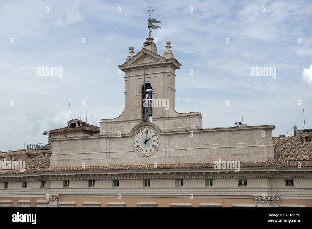 Palazzo Montecitorio (Palazzo Montecitorio) sede della Camera dei deputati della Repubblica Italiana e del Parlamento Italiano riuniti in sessione comune (deputati e senatori); Si affaccia su Piazza del Parlamento da un lato e su Piazza di Monte Citorio dall'altro, edificio storico a Roma, Italia, il 28 maggio 2018.(Photo by Omar Bai/NurPhoto) Foto Stock