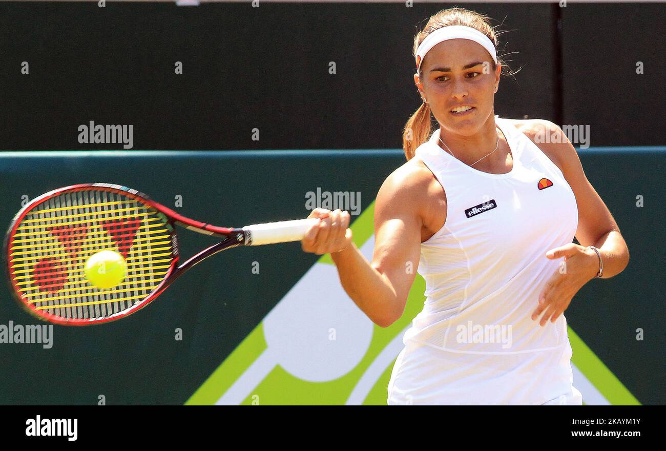 Monica Puig (pur) durante la sua partita contro Victoria Azarenka (BLR) giorno tre del Boodles Tennis Event a Stoke Park il 28 giugno 2018 a Stoke Poges, Inghilterra (Photo by Kieran Galvin/NurPhoto) Foto Stock