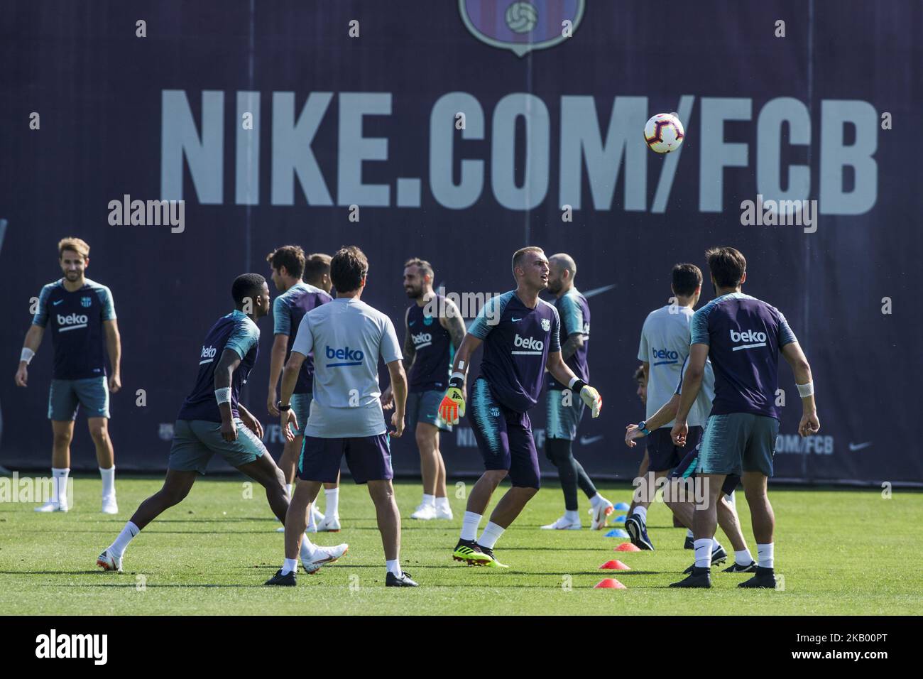 Jasper Cillessen dall'Olanda durante la prima sessione di allenamento del FC Barcelona della pre-stagione 2018/2019 la Liga a Ciutat sportiva Joan Gamper, Barcellona, il 11 luglio 2018. (Foto di Xavier Bonilla/NurPhoto) Foto Stock