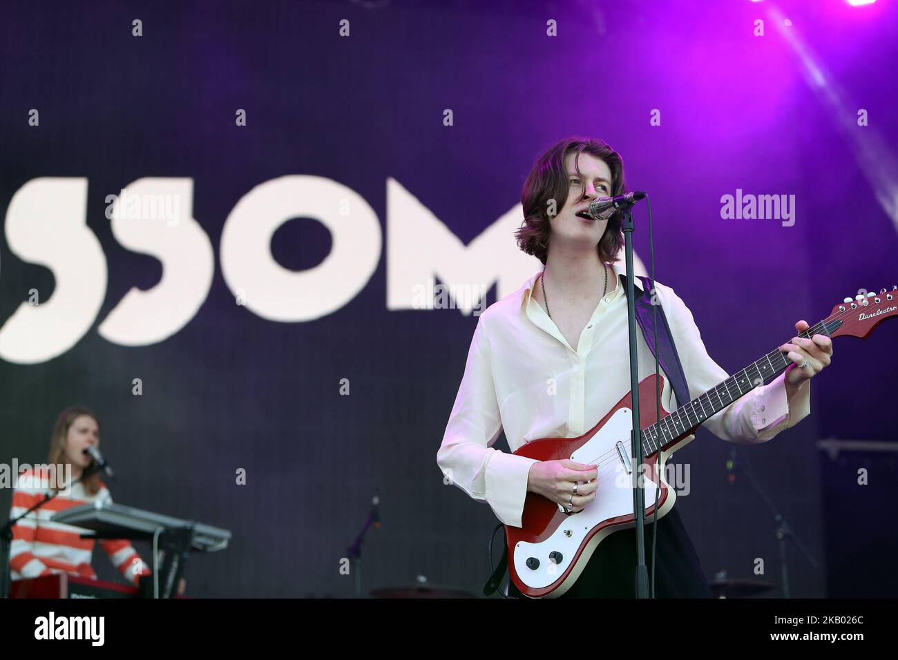 La band britannica Blossoms suona al festival musicale NOS Alive 2018 di Lisbona, in Portogallo, il 13 luglio 2018. ( Foto di Pedro Fiúza/NurPhoto) Foto Stock