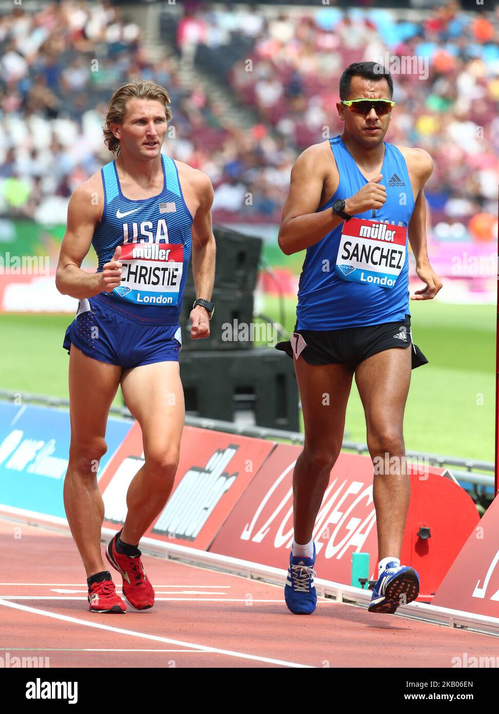 L-R Nick Christie degli Stati Uniti e Eder Sanchez del Messico si sfidano 300m Race Walk Men durante il Muller Anniversary Games IAAF Diamond League Day One al London Stadium il 21 luglio 2018 a Londra, Inghilterra. (Foto di Action Foto Sport/NurPhoto) Foto Stock