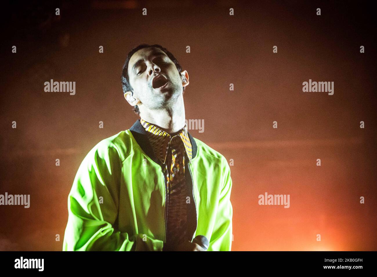 Il cantante e cantautore italiano Cosmo ha raffigurato sul palco in occasione dell'attuale Festival 2018 di Torino (Foto di Roberto Finizio/NurPhoto) Foto Stock