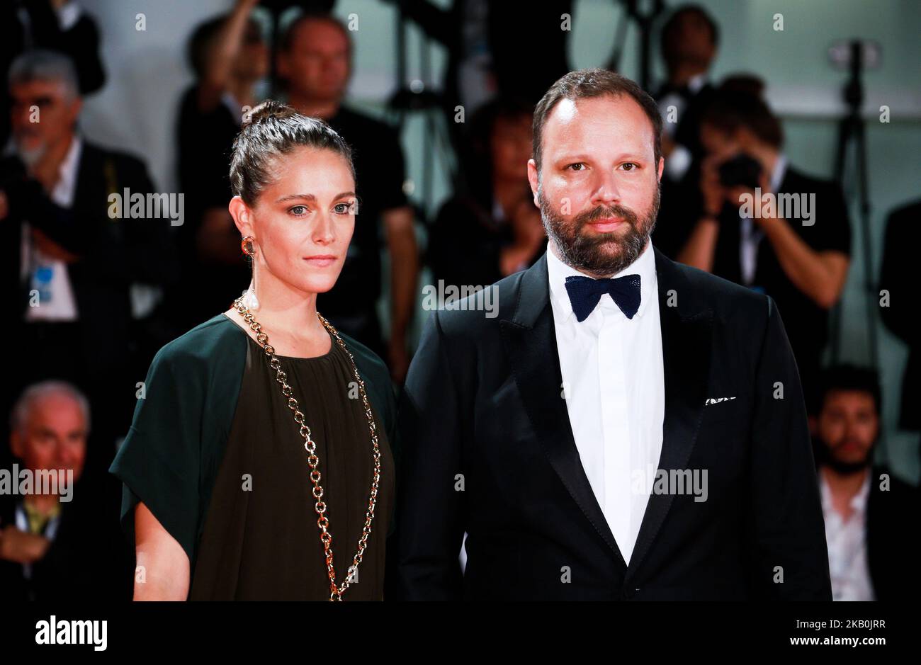 Yorgos Lantimos e Ariane Labed camminano sul tappeto rosso davanti alla proiezione 'i favoriti' durante il Festival del Cinema di Venezia 75th Venezia, il 30 agosto 2018. (Foto di Matteo Chinellato/NurPhoto) Foto Stock