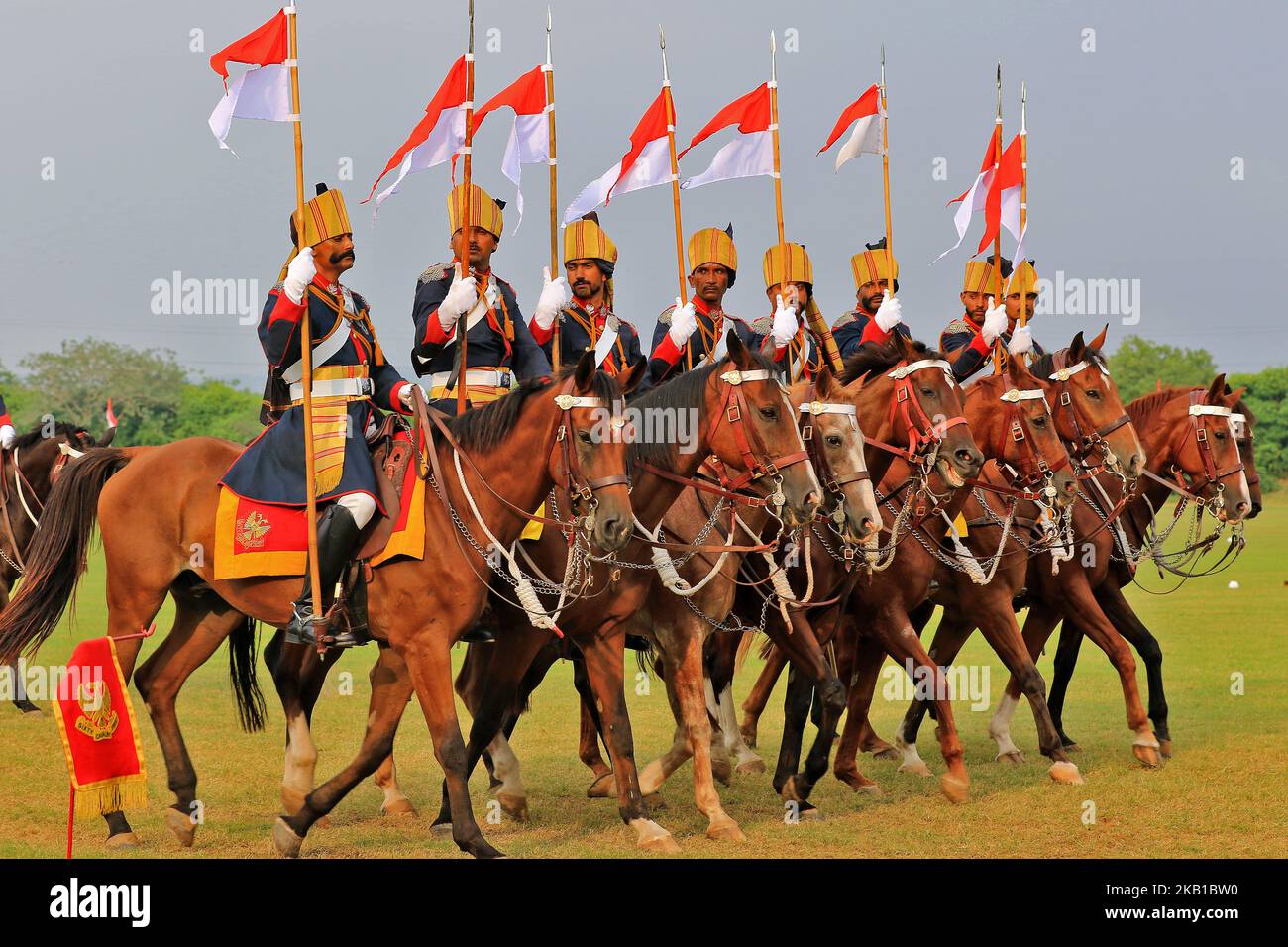 I soldati dell'esercito indiano marciano in parata montata con i loro cavalli durante la celebrazione centenaria della battaglia di Haifa 1918-2018 , a 61 campo di cavalleria a Jaipur,Rajasthan,India, settembre 22, 2018.Haifa Day è celebrata ogni anno per celebrare la liberazione di Haifa da parte di Cavalleria carica montata dai soldati indiani guidati dal maggiore Dalpat Singh il 23rd settembre 1918 dall'occupazione dei turchi.(Foto di Vishal Bhatnagar/NurPhoto) Foto Stock