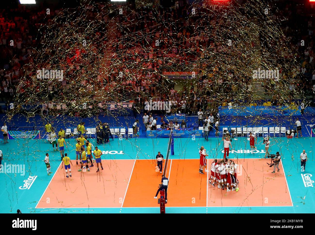 Polonia / Brasile - FIVP finale del Campionato del mondo maschile la Polonia celebra l'ultimo punto decisivo alla pala Alpitour di Torino il 30 settembre 2018 (Foto di Matteo Ciambelli/NurPhoto) Foto Stock