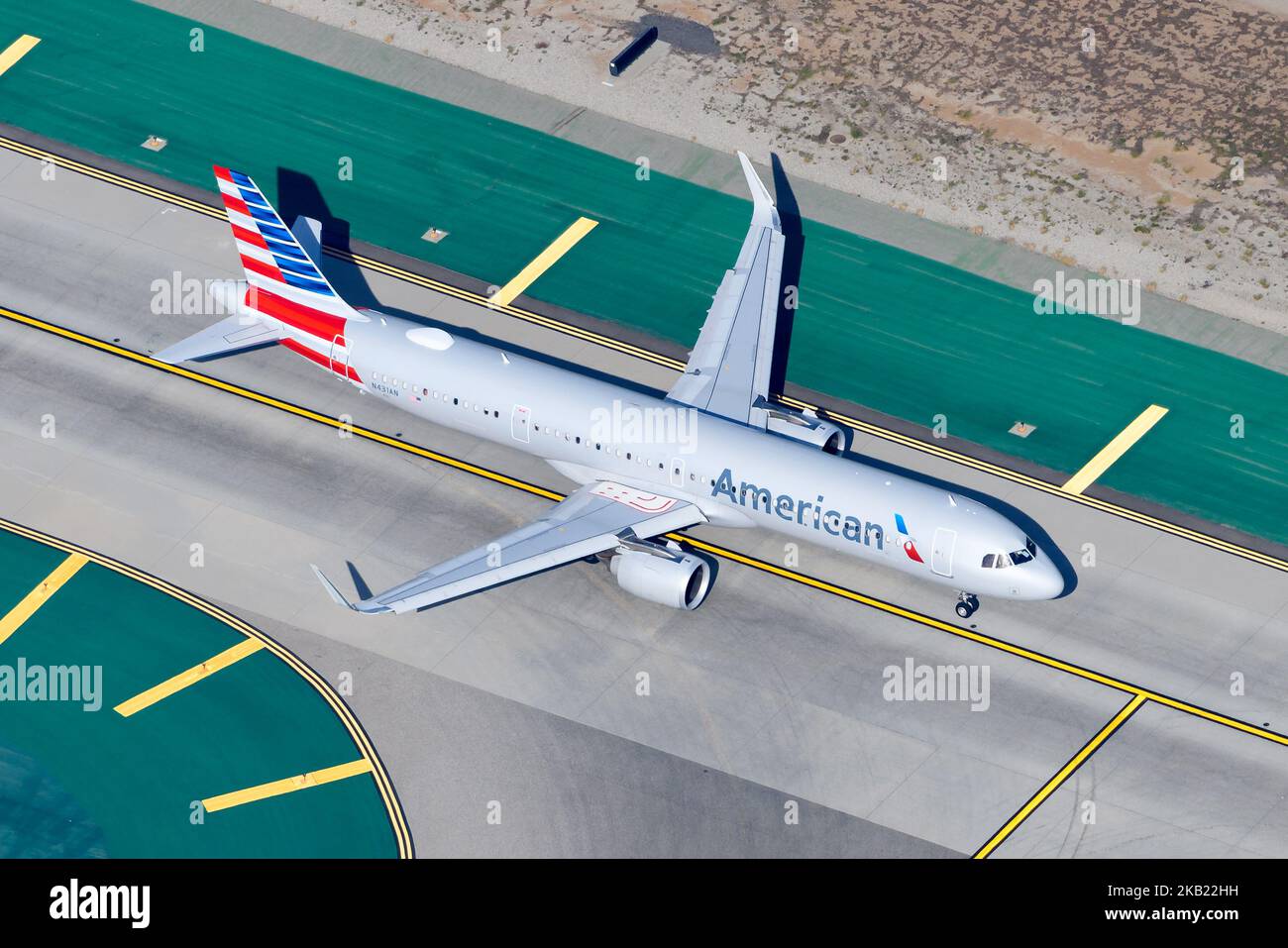 American Airlines Airbus A321 N431AN, tassazione degli aerei. Aeroplano a fusoliera stretta di American Airlines utilizzato per i voli nazionali negli Stati Uniti. Foto Stock
