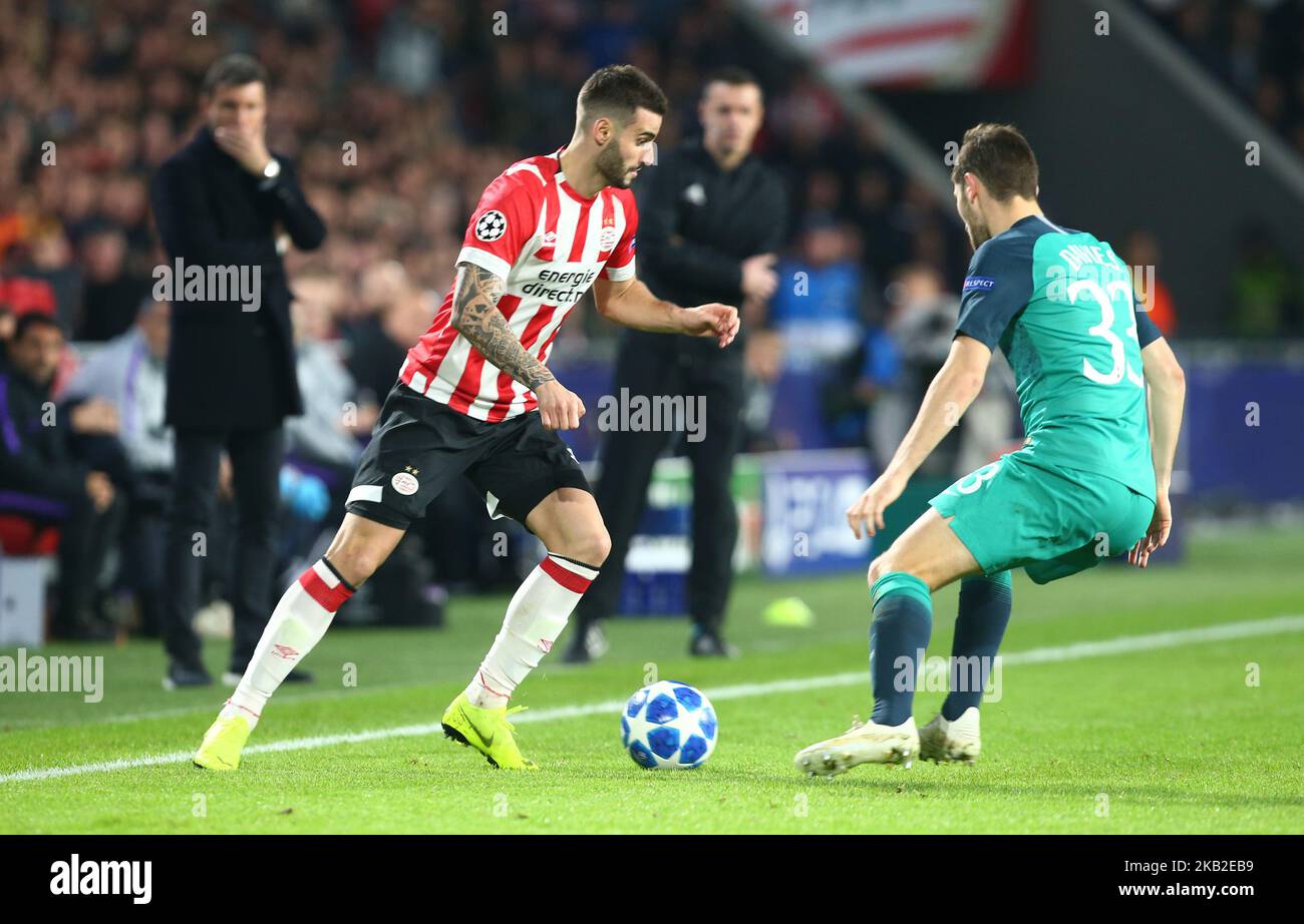 Eindhoven, Paesi Bassi. Ottobre 24. 2018 Gaston Pereiro del PSV Eindhoven durante la partita di UEFA Champion League Group B tra PSV Eindhoven e Tottenham Hotspur al Phillips Stadium, Eindhoven, Paesi Bassi, il 24 ottobre 2018. (Foto di Action Foto Sport/NurPhoto) Foto Stock