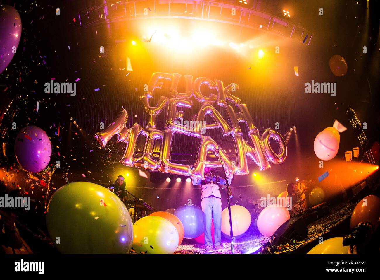 La rock band americana The Flaming Lips suonando dal vivo ad Alcatraz di Milano (Photo by Roberto Finizio/NurPhoto) Foto Stock