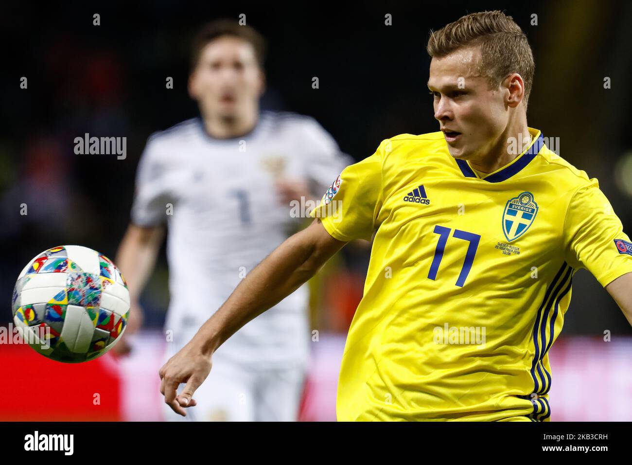 Viktor Claesson di Svezia in azione durante la partita della UEFA Nations League B Group 2 tra Svezia e Russia il 20 novembre 2018 alla Friends Arena di Stoccolma, Svezia. (Foto di Mike Kireev/NurPhoto) Foto Stock