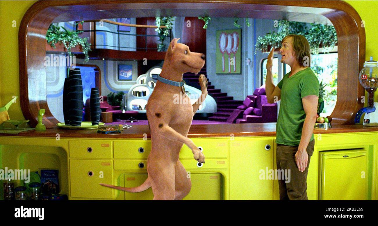 SCOOBY-DOO 2: MOSTRI SCATENATI, SCOOBY, MATTHEW LILLARD, 2004 Foto Stock