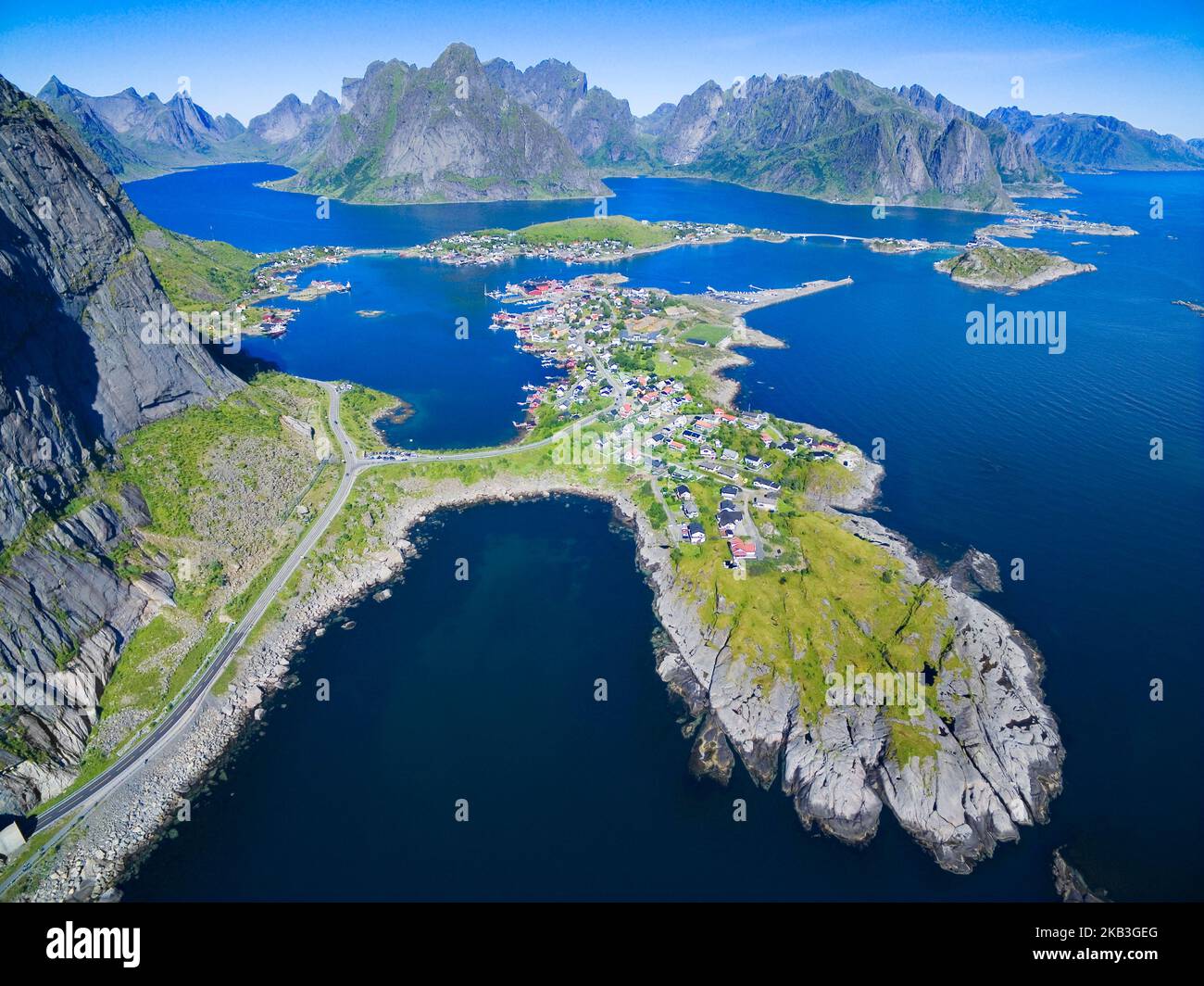 Veduta aerea di Reine, Lofoten, Norvegia Foto Stock