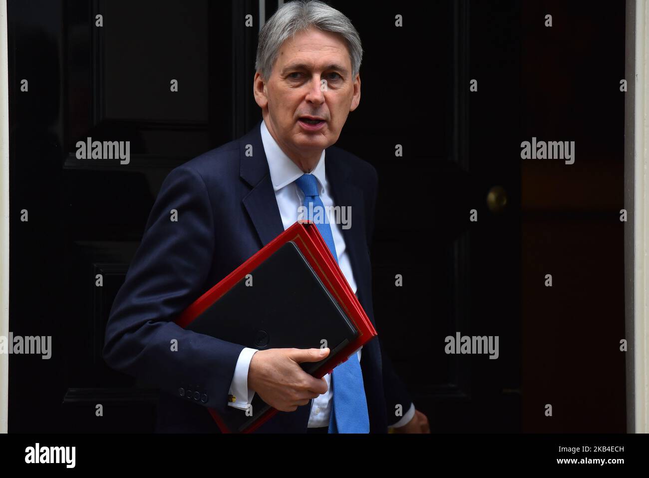 Il cancelliere britannico Philip Hammond lascia 11 Downing Street per partecipare alle interrogazioni settimanali del primo ministro, a Londra, Regno Unito, il 9 gennaio 2019. Il voto significativo sull'accordo Brexit di Theresa May si svolgerà ora presso la Camera dei Comuni il 15th 2019 gennaio dopo essere stato convocato prima di Natale di fronte a una grande sconfitta. (Foto di Alberto Pezzali/NurPhoto) Foto Stock