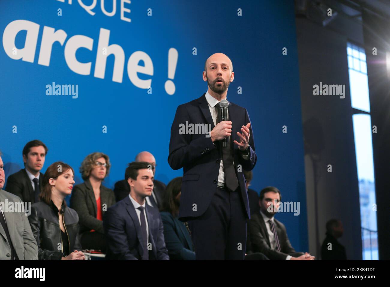 Il partito al governo francese la Republique en Marche (LREM), neo-eletto leader Stanislas Guerini (2 L), interviene in occasione di una conferenza del LREM a Parigi, il 24 gennaio 2019. Il LREM, fondato dal presidente francese Emmanuel Macron, ha eletto Stanislas Guerini come nuova guade il 01 gennaio 2018. Stanislas Guerini ha 36 anni, è un deputato di Parigi, e si dice sia vicino al capo di stato. Il primo compito di Guerini sarà quello di rimobilitare l’elettorato in vista delle elezioni europee previste per maggio. (Foto di Michel Stoupak/NurPhoto) Foto Stock