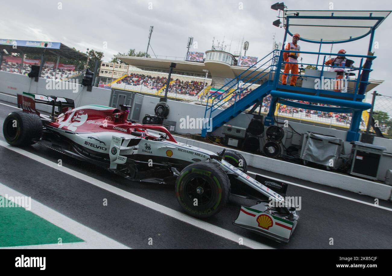 Il finlandese Kimi Raikkonen e il pilota del Team Alfa Romeo Racing F1 si sono schierati durante la sessione di prove libere sulla Formula 1 Gran Premio Heineken il 06 settembre 2019 a Monza, Italia. (Foto di Robert Szaniszlo/NurPhoto) Foto Stock