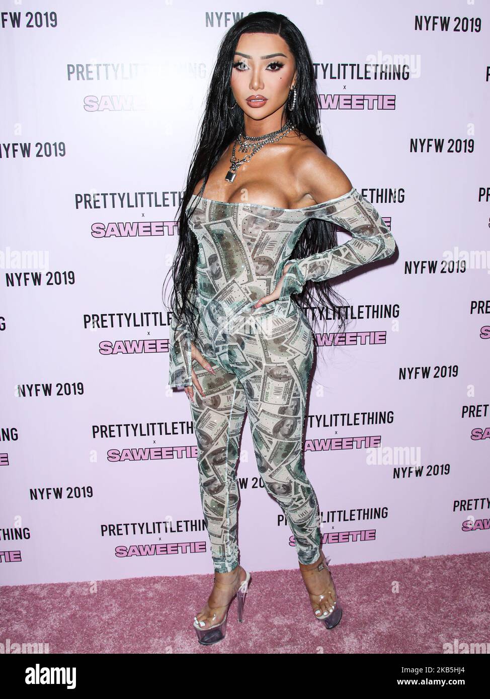 MANHATTAN, NEW YORK CITY, NEW YORK, USA - 08 SETTEMBRE: Nikita Dragun arriva a PrettyLittleThing x Saweetie durante la settimana della moda di New York: Gli spettacoli che si tengono presso il Plaza Hotel il 8 settembre 2019 a Manhattan, New York City, New York, Stati Uniti. (Foto di Xavier Collin/Image Press Agency/NurPhoto) Foto Stock