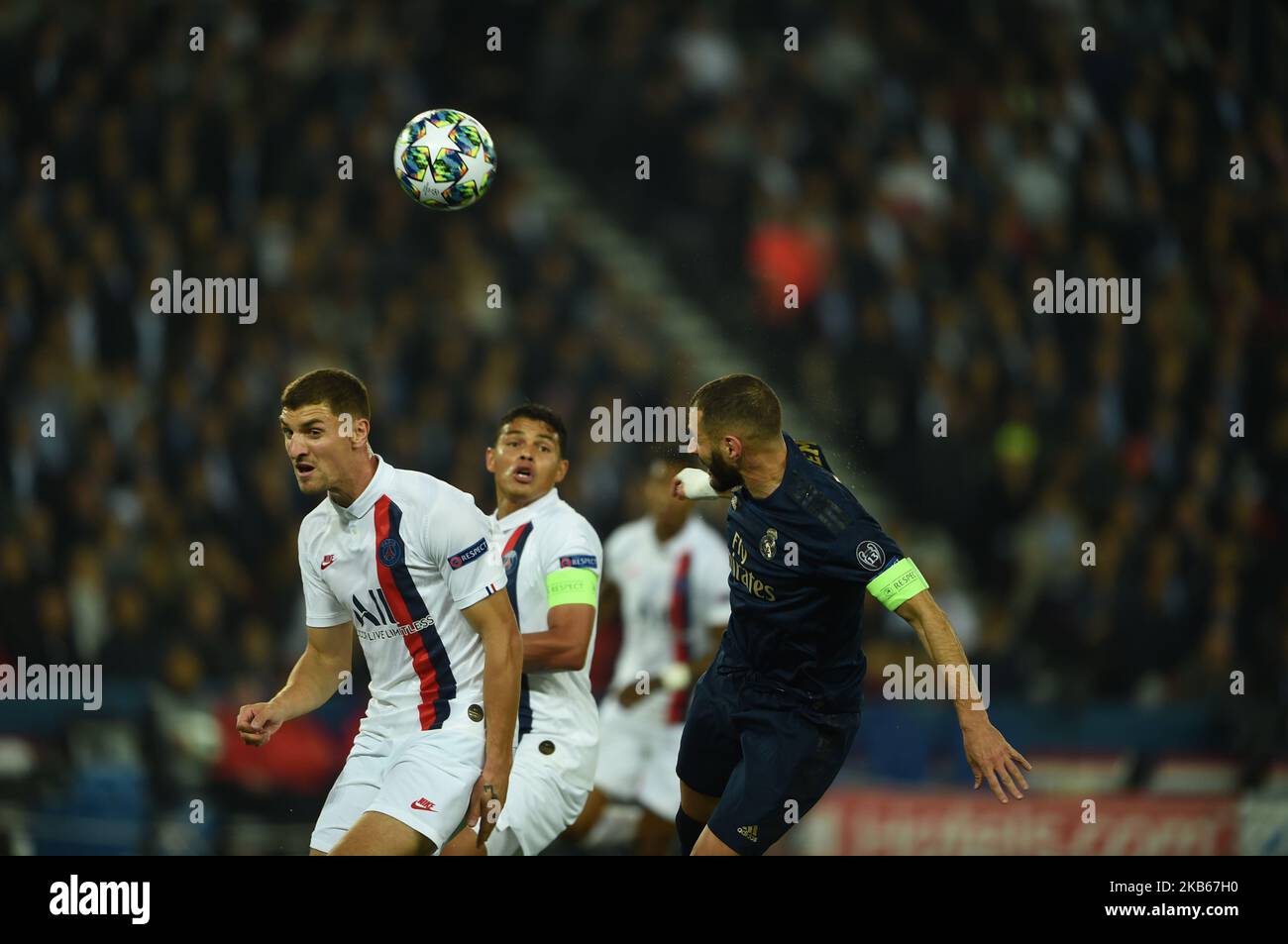 L'attaccante francese Karim benzema, nato nel 1987, attaccante del Real Madrid, gioca durante la partita Parigi Saint German - Real Madrid, valida per il primo giorno del round A della stagione Champions League 2020, che si tiene presso lo stadio 'Parc des Princes' di Parigi, le-de-France, il 18 settembre 2019 (Foto di Andrea Diodato/NurPhoto) Foto Stock