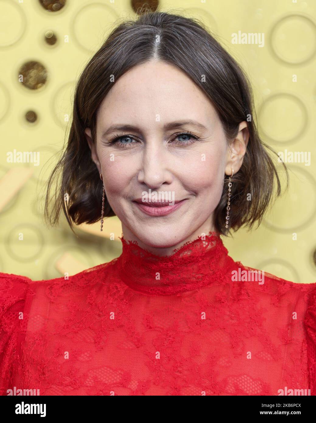 LOS ANGELES, CALIFORNIA, USA - 22 SETTEMBRE: Vera Farmiga arriva al 71st° Primetime Emmy Awards che si tiene presso Microsoft Theater L.A. Live on September 22, 2019 a Los Angeles, California, Stati Uniti. (Foto di Xavier Collin/Image Press Agency/NurPhoto) Foto Stock