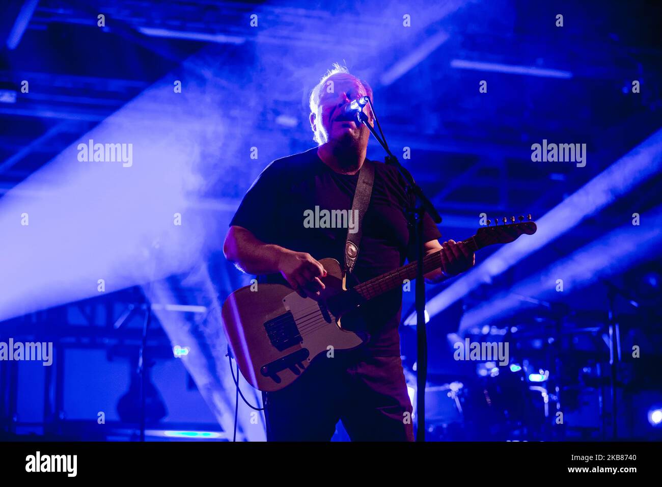 Black Francis della band americana alternative rock Pixies suonando dal vivo all'OGR di Torino. (Foto di Roberto Finizio/NurPhoto) Foto Stock