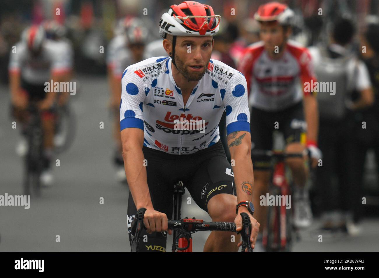 Tomasz Marczynski di Polonia e Lotto Soudal Team al via alla sei tappa, 168,3km Guilin Stage Race, della 3rd edizione del Cycling Tour de Guangxi 2019, . Martedì 22 ottobre 2019, a Guilin, nella regione di Guangxi, Cina. (Foto di Artur Widak/NurPhoto) Foto Stock