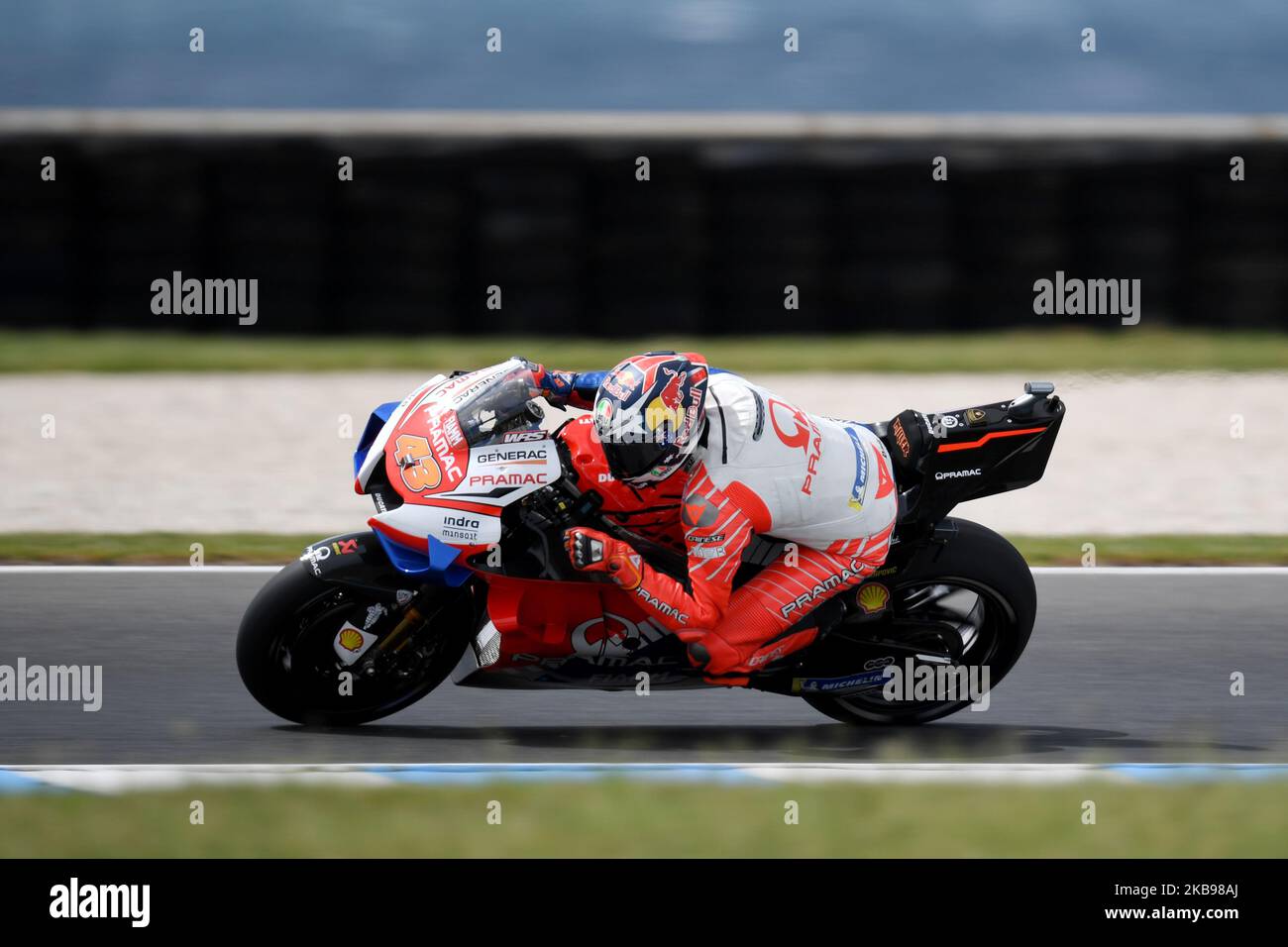 Jack Miller d'Australia guida la moto Pramac Racing durante le prove in vista della MotoGP australiana al circuito del Gran Premio di Phillip Island il 26 ottobre 2019 a Phillip Island, Australia (Foto di Morgan Hancock/NurPhoto) Foto Stock