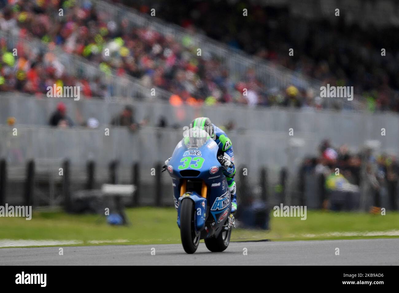 Enea Bastianini d'Italia cavalca la moto dell'Italtrans Racing Team durante la gara australiana Moto2 al circuito del Gran Premio di Phillip Island il 27 ottobre 2019 a Phillip Island, Australia (Foto di Morgan Hancock/NurPhoto) Foto Stock