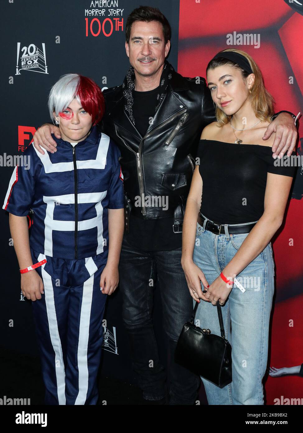 HOLLYWOOD, LOS ANGELES, CALIFORNIA, USA - 26 OTTOBRE: Charlotte Rose McDermott, Dylan McDermott e Colette Rose McDermott arrivano alla "American Horror Story" 100th Episode Celebration di FX, tenutasi presso l'Hollywood Forever Cemetery il 26 ottobre 2019 a Hollywood, Los Angeles, California, Stati Uniti. (Foto di Xavier Collin/Image Press Agency/NurPhoto) Foto Stock