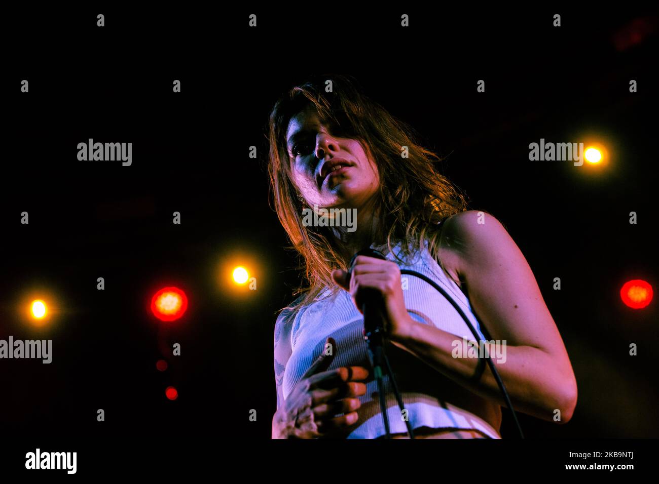 La cantante-cantautrice americana del New Jersey Donna Missal suona dal vivo a Fabrique come sostenitrice di Lewis Capaldi il 30 ottobre 2019 a Milano. (Foto di Mairo Cinquetti/NurPhoto) Foto Stock