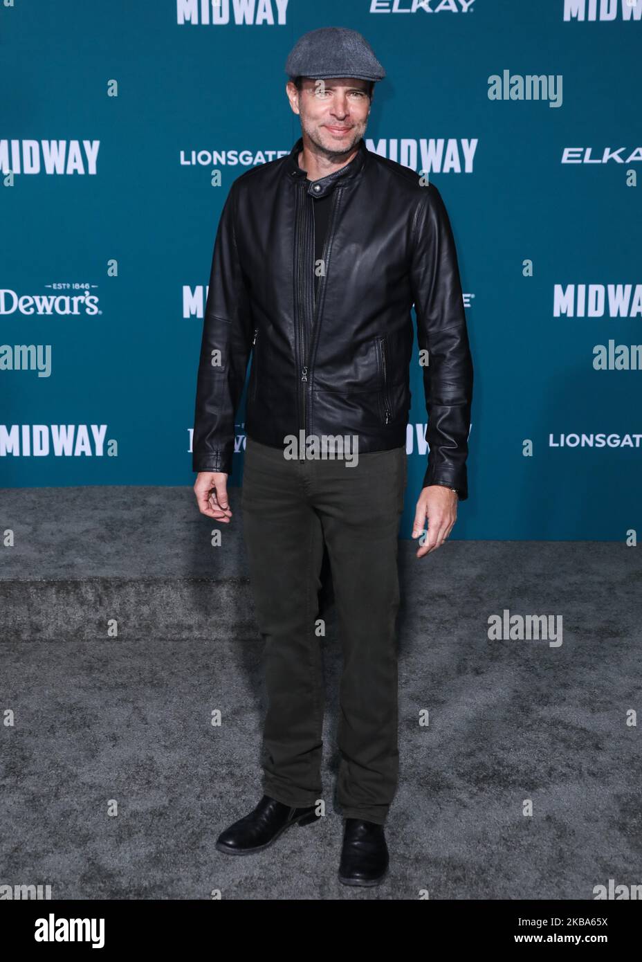 WESTWOOD, LOS ANGELES, CALIFORNIA, USA - 05 NOVEMBRE: L'attore Scott Foley arriva alla Los Angeles Premiere del "Midway" di Lionsgate, che si tiene al Regency Village Theatre il 5 novembre 2019 a Westwood, Los Angeles, California, Stati Uniti. (Foto di David Acosta/Image Press Agency/NurPhoto) Foto Stock