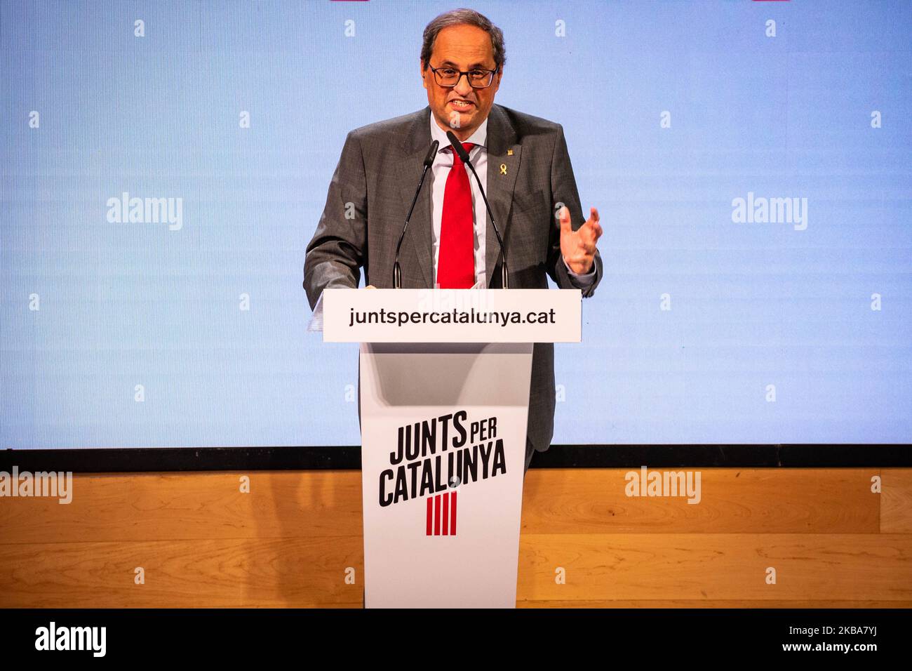 il presidente regionale catalano Quim Torra Political ha pronunciato un discorso durante una riunione politica per le elezioni generali del 10 dicembre in Spagna il 6 novembre 2019 a Girona, Spagna. (Foto di Adria salido Zarco/NurPhoto) Foto Stock