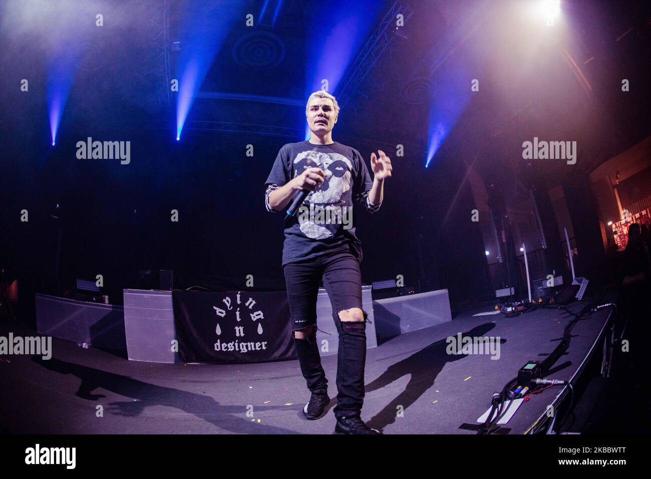 Emo rapper Dying in Designer, vero e proprio nome Bobby o’Brien, si esibisce dal vivo ad Alcatraz a Milano il 29 2019 novembre. Dying in Designer è un cantante/rapper con sede a Chicago che ha recentemente firmato un contratto con la Hopeless Records, è uno degli esponenti di 'emo rap', una corrente musicale che include anche artisti come Drake e XXXTentacion. (Foto di Mairo Cinquetti/NurPhoto) Foto Stock