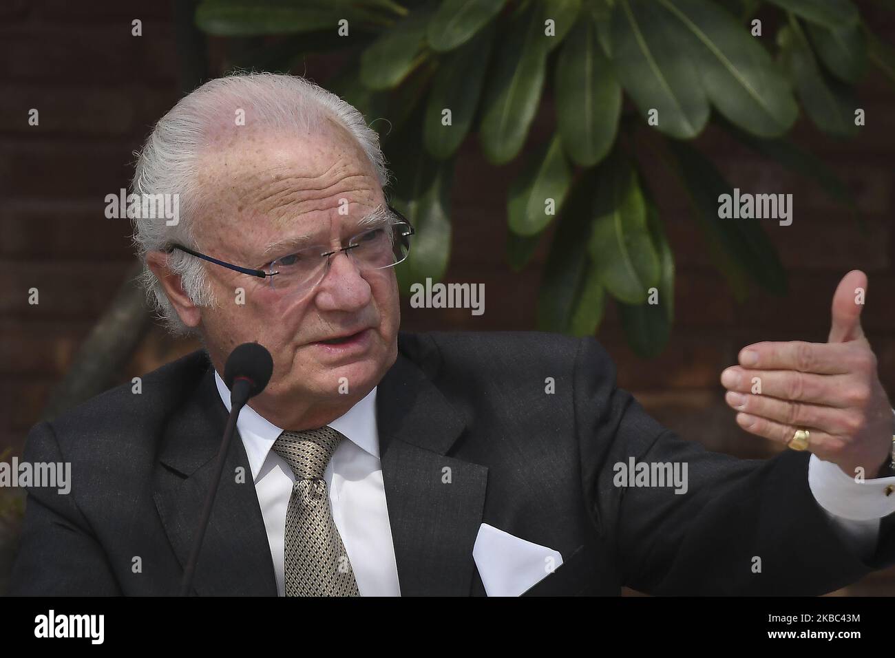 Il 3 dicembre 2019 il re svedese Carl XVI Gustaf partecipa a un programma sulla lotta contro le emissioni e l'inquinamento atmosferico a Nuova Delhi (India). (Foto di Indraneel Chowdhury/NurPhoto) Foto Stock