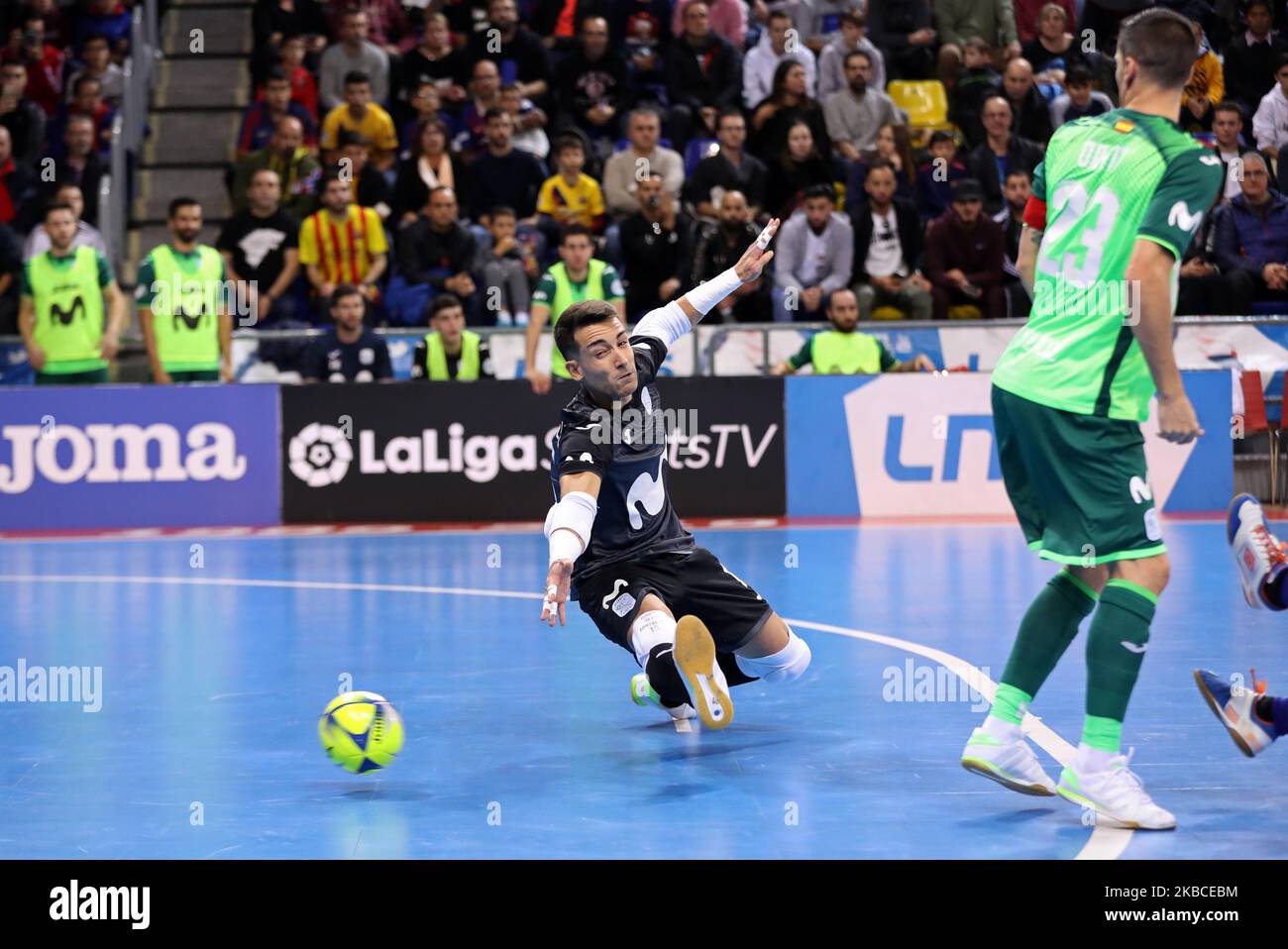 Juanjo durante la partita tra FC Barcelona e Inter Movistar, corrispondente alla settimana 12 della Lega spagnola Futsal, il 08th dicembre 2019, a Barcellona, Spagna. (Foto di Joan Valls/Urbanandsport /NurPhoto) Foto Stock