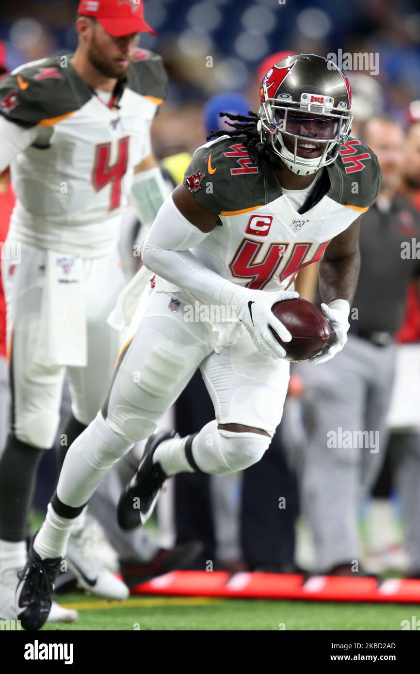 Tampa Bay Buccaneers che corre indietro dare Ogunbowale (44) corre con la palla durante la prima metà di una partita di football NFL contro i Detroit Lions a Detroit, Michigan USA, domenica 15 dicembre 2019. (Foto di Amy Lemus/NurPhoto) Foto Stock