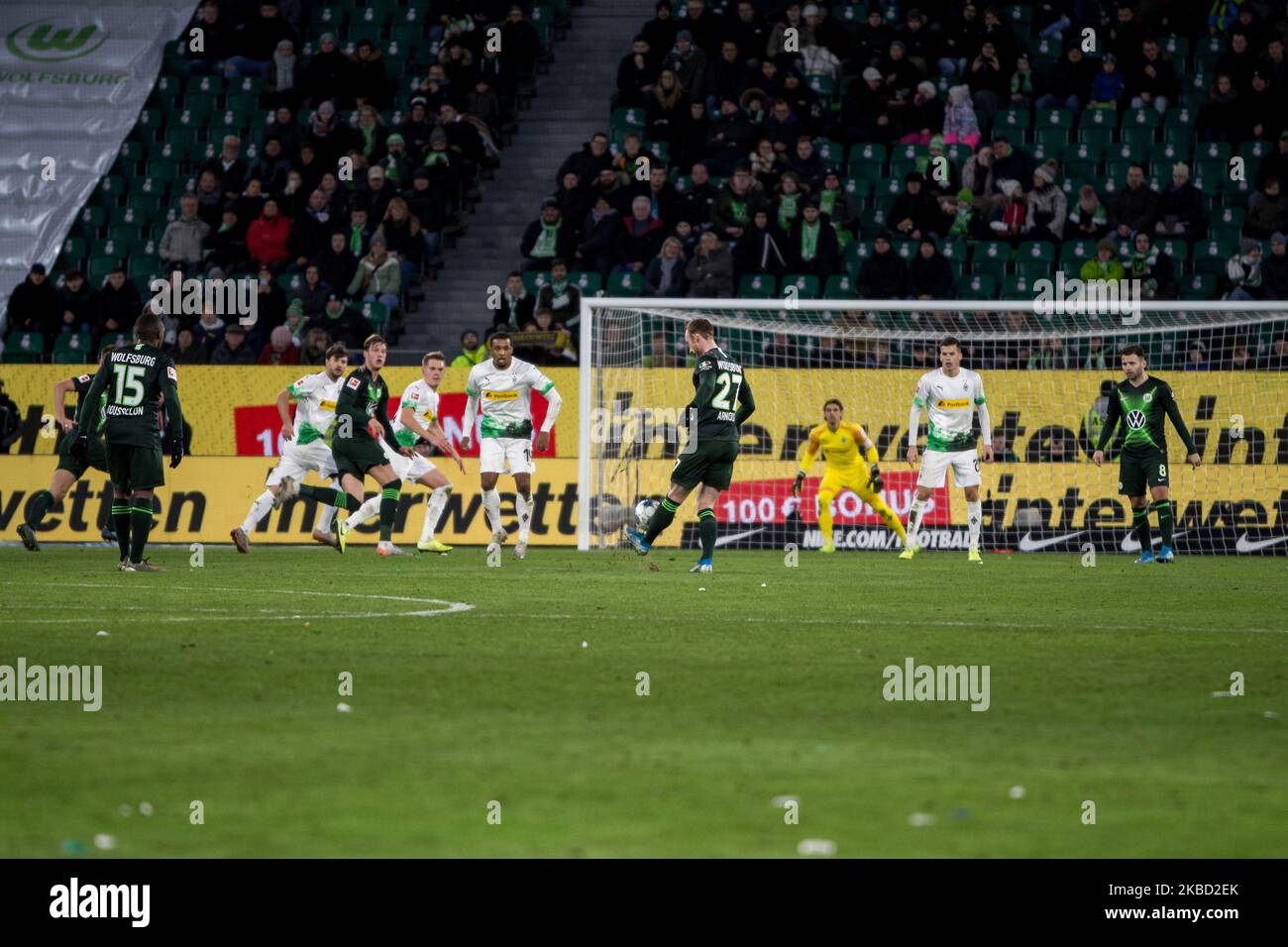 Massimiliano Arnoldo di Wolfsburg durante il 1. Partita della Bundesliga tra VfL Wolfsburg e Borussia Monchengladbach alla Volkswagen Arena il 15 dicembre 2019 a Wolfsburg, Germania. (Foto di Peter Niedung/NurPhoto) Foto Stock