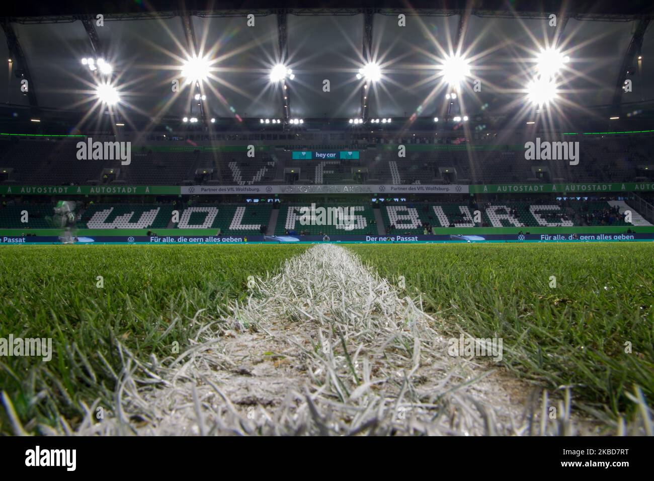 Vista generale all'interno dello stadio prima della 1. Partita della Bundesliga tra VfL Wolfsburg e FC Schalke 04 alla Volkswagen Arena il 18 dicembre 2019 a Wolfsburg, Germania. (Foto di Peter Niedung/NurPhoto) Foto Stock