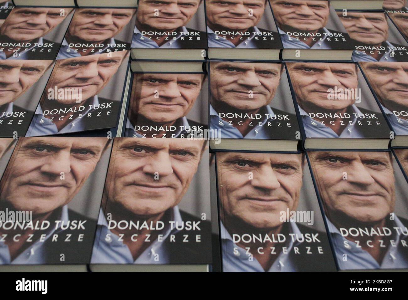 Donald Tusk - ex capo del Consiglio europeo, ha promosso il suo libro 'onestamente' il 17 dicembre 2019 a Breslavia, Polonia. (Foto di Krzysztof Zatycki/NurPhoto) Foto Stock