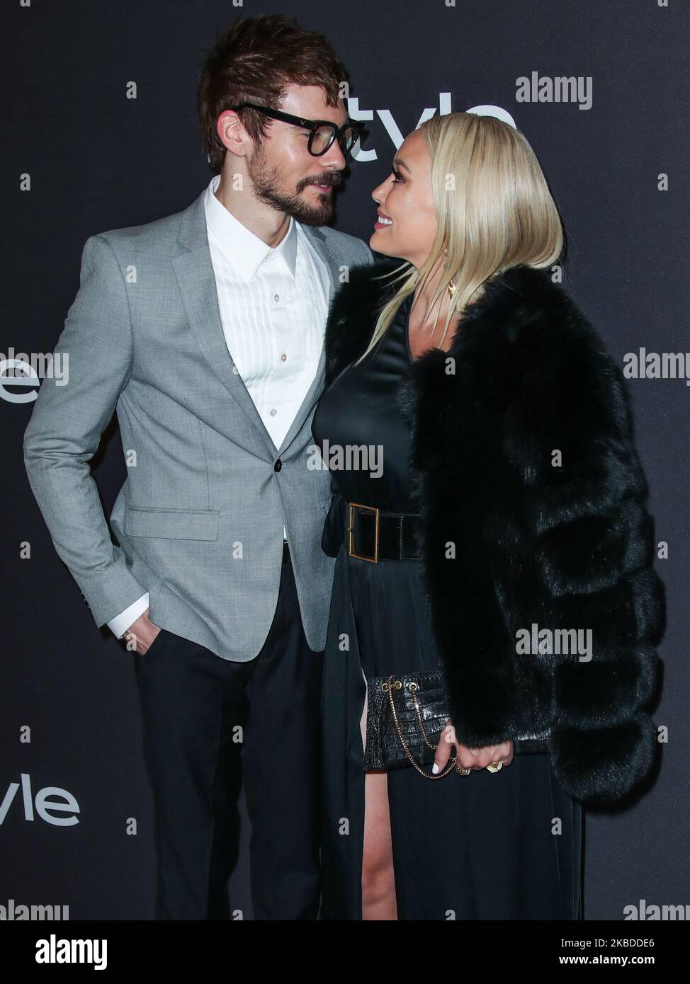 (FILE) Hilary Duff e Matthew Koma sono sposati. BEVERLY HILLS, LOS ANGELES, CALIFORNIA, USA - GENNAIO 06: Il cantante Matthew Koma e la ragazza/attrice Hilary Duff arrivano all'InStyle and Warner Bros. Pictures 2019 Golden Globe Awards dopo la festa che si è tenuta al Beverly Hilton Hotel il 6 Gennaio 2019 a Beverly Hills, Los Angeles, California, Stati Uniti. (Foto di Xavier Collin/Image Press Agency/NurPhoto) Foto Stock