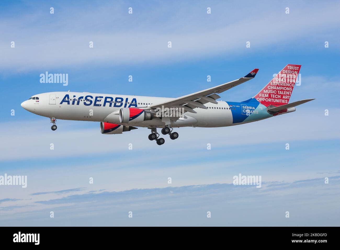 Air Serbia Airbus A330-200 aeromobile con registrazione YU-ARA come ...