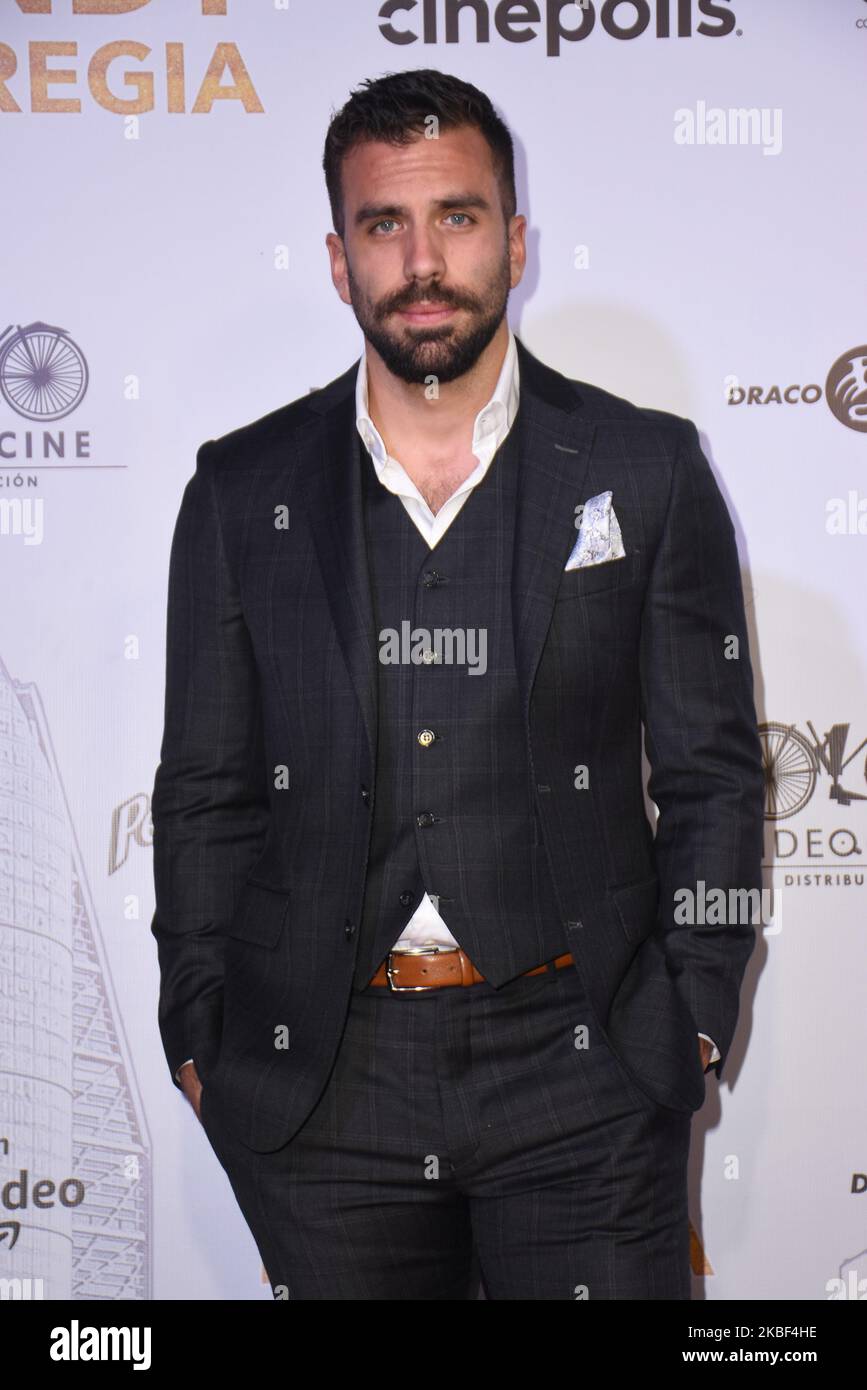 Giuseppe gamba posa per le foto durante un tappeto rosso del film 'Cindy la regiaa' in anteprima a Cinepolis Oasis Coyoacan il 21 gennaio 2020 a Città del Messico, Messico (Photo by Eyepix/NurPhoto) Foto Stock Giuseppe gamba posa per le foto durante un tappeto rosso del film 'Cindy la regiaa' in anteprima a Cinepolis Oasis Coyoacan il 21 gennaio 2020 a Città del Messico, Messico (Photo by Eyepix/NurPhoto) Foto Stock