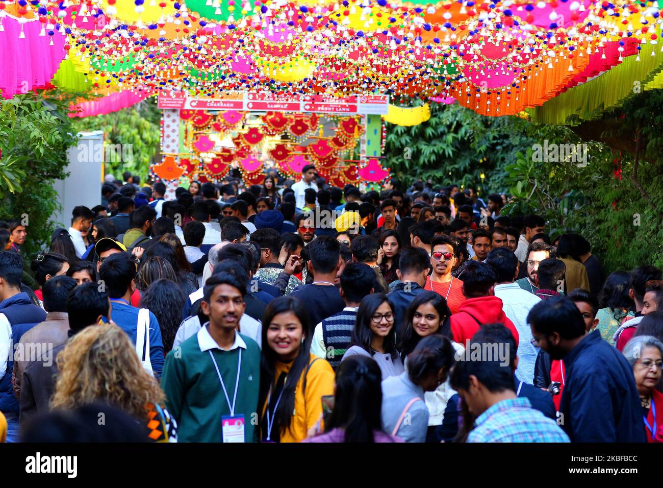 Visitatori durante Jaipur Letteratura Festival al Diggi Palace a Jaipur, Rajasthan, India, gennaio 25,2020. (Foto di Vishal Bhatnagar/NurPhoto) (Foto di Vishal Bhatnagar/NurPhoto) Foto Stock