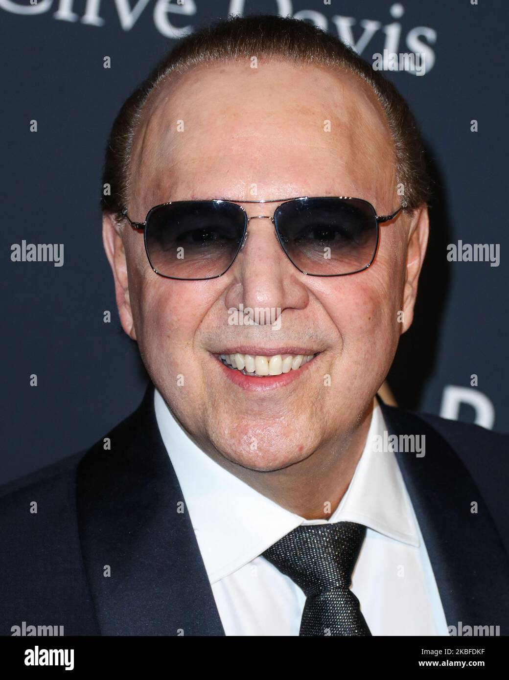 BEVERLY HILLS, LOS ANGELES, CALIFORNIA, USA - 25 GENNAIO: Tommy Mottola arriva alla Recording Academy e al 2020° Pre-GRAMMY Gala di Clive Davis, tenutosi presso il Beverly Hilton Hotel il 25 gennaio 2020 a Beverly Hills, Los Angeles, California, Stati Uniti. (Foto di Xavier Collin/Image Press Agency/NurPhoto) Foto Stock