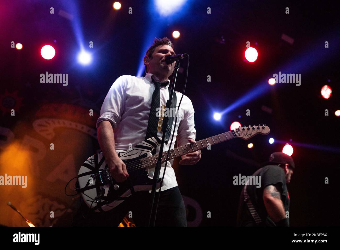 Matty Lewis della band punk rock americana della California Zebrahead suona dal vivo presso il quartiere Lorenzini di Milano il 28 2020 gennaio. (Foto di Mairo Cinquetti/NurPhoto) Foto Stock