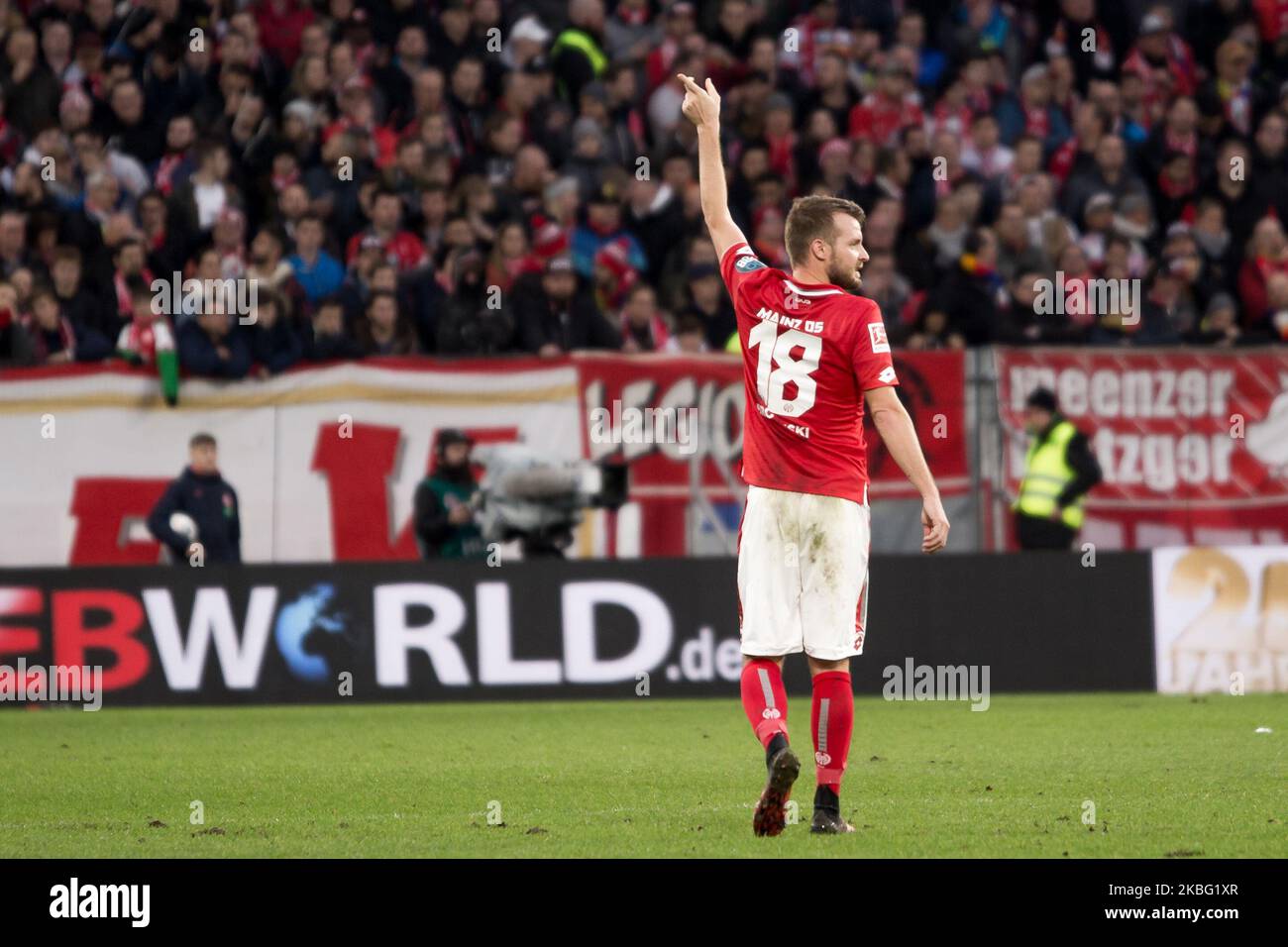 Daniel Brosinski del 1. FSV Mainz 05 durante gli anni '1. Partita della Bundesliga tra il 1. FSV Mainz 05 e FC Bayern München all'Opel Arena il 01 febbraio 2020 a Mainz, Germania. (Foto di Peter Niedung/NurPhoto) Foto Stock