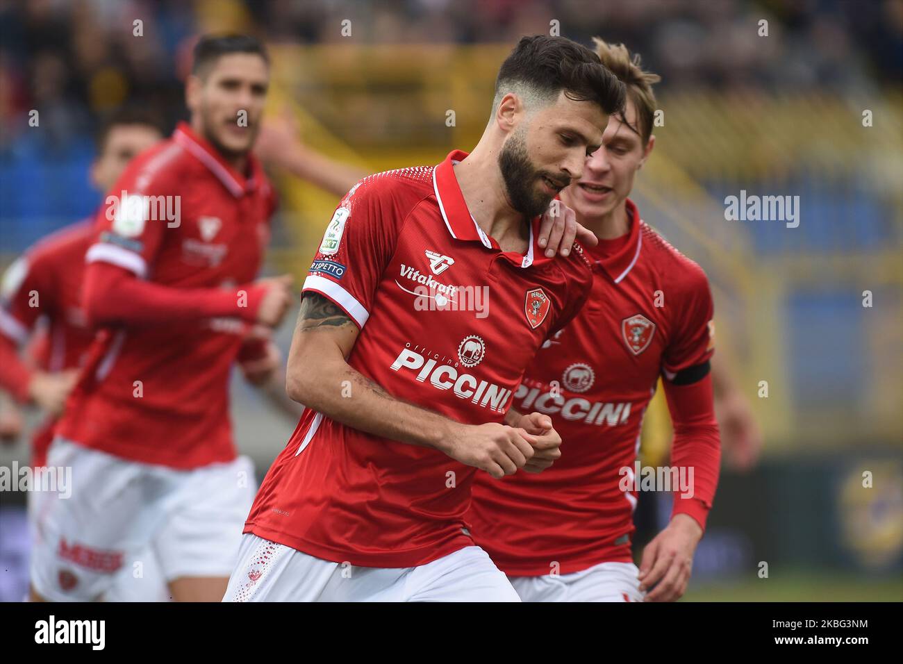 Pietro Iemmello di C. Perugia festeggia dopo aver segnato durante la Serie B tra Juve Stabia e A.C. Perugia allo Stadio Romeo menti Castellammare di Stabia Italia il 2 febbraio 2020. (Foto di Franco Romano/NurPhoto) Foto Stock