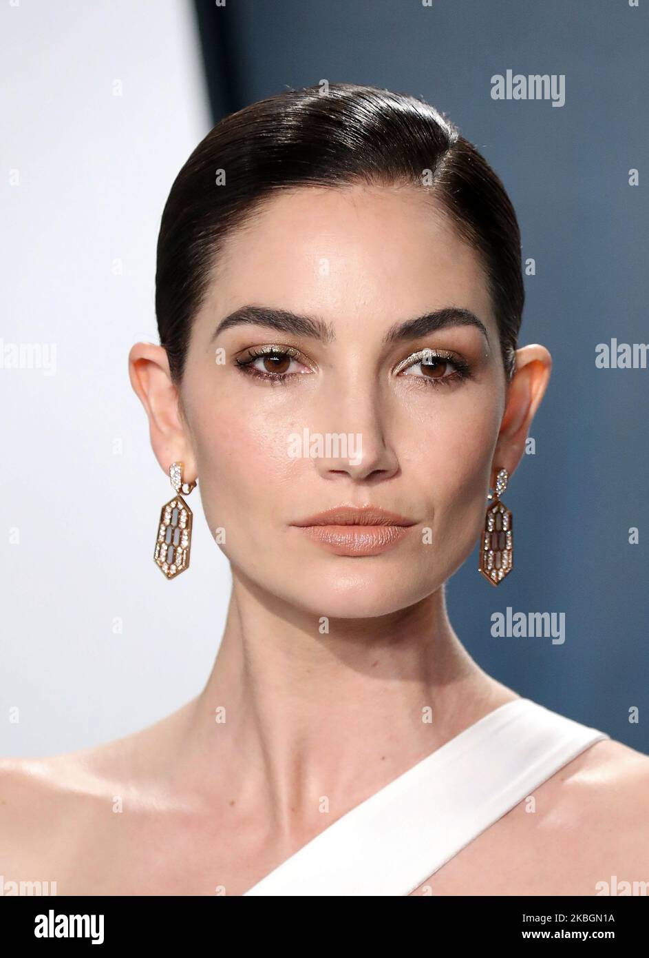 BEVERLY HILLS, LOS ANGELES, CALIFORNIA, USA - 09 FEBBRAIO: Lily Aldridge arriva al 2020° Vanity Fair Oscar Party che si tiene al Walis Annenberg Center for the Performing Arts il 9 febbraio 2020 a Beverly Hills, Los Angeles, California, Stati Uniti. (Foto di Xavier Collin/Image Press Agency/NurPhoto) Foto Stock