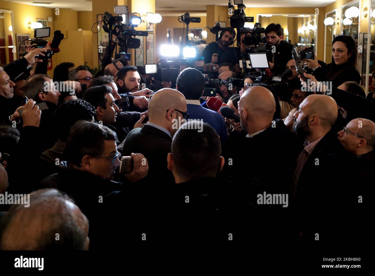 Matteo Salvini durante le interviste pre-conferenza, Italia, il 18 febbraio 2020 (Foto di Andrea Pirri/NurPhoto) Foto Stock