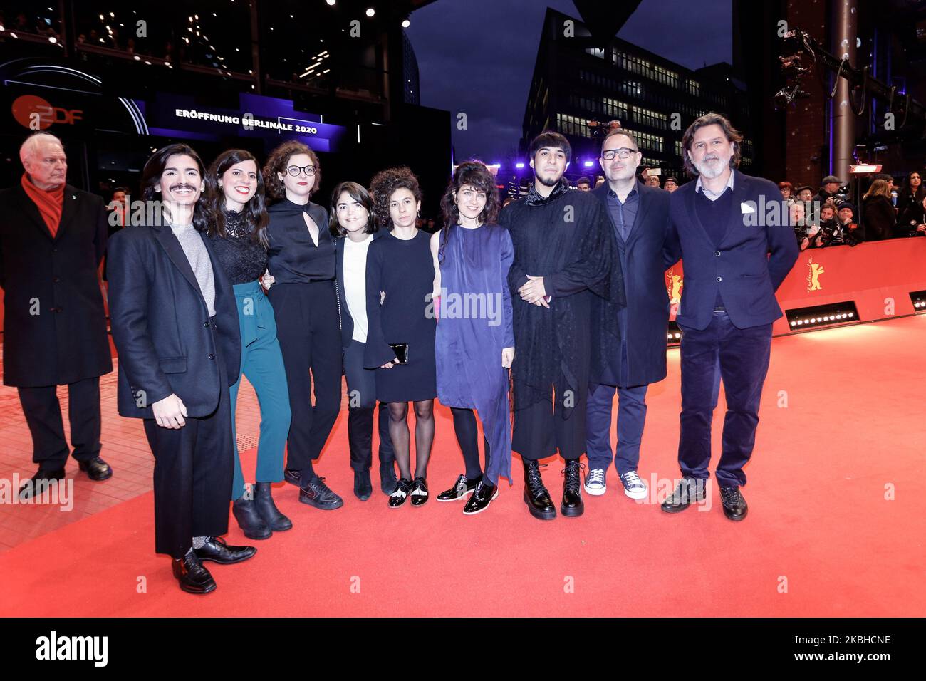 Cerimonia di apertura e "My Salinger Year" in anteprima durante il Festival Internazionale del Cinema di Berlino 70th, il 20 febbraio 2020, al Palazzo Berlinale di Berlino, in Germania. (Foto di Dominika Zarzycka/NurPhoto) Foto Stock