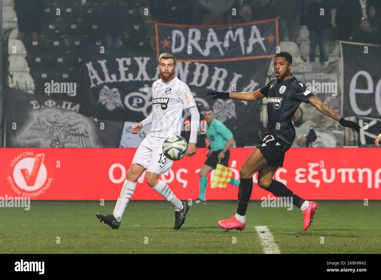Chuba AMEci Akpom #47 attaccante del PAOK FC durante il PAOK Thessaloniki contro OFI Crete FC con punteggio finale 4-0 per la Super League 1 Grecia allo Stadio Toumba sede del PAOK a Salonicco. Akpom ha segnato il primo e il secondo (penalità) di PAOK. Chuba Akpom è un attaccante professionista inglese con precedente carriera in Arsenal e come prestito a Brentford, Coventry City, Nottingham Forest, Hull City, Brighton, Hove Albion e Sint-Truiden. Ha partecipato anche alle giovani squadre nazionali dell'Inghilterra U16, U17, U18, U19, U20, U21. Febbraio 9, 2020 (Foto di Nicolas Economou/NurPhoto) Foto Stock