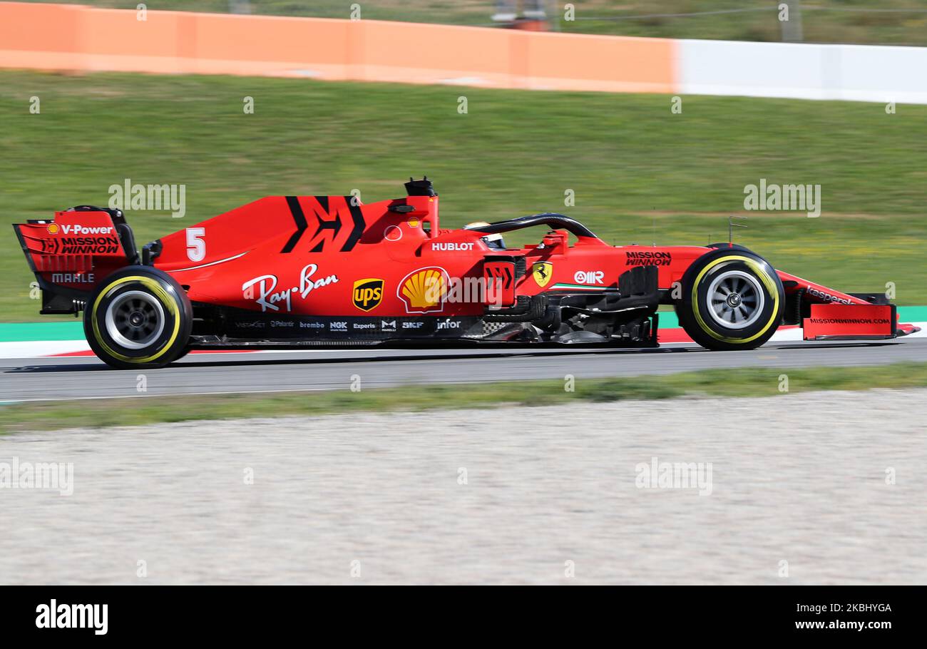 Sebastian Vettel e la Ferrari SF 1000 nel corso della giornata 4 dei test di formula 1, il 26 febbraio 2020, a Barcellona, in Spagna. -- (Foto di Urbanandsport/NurPhoto) Foto Stock